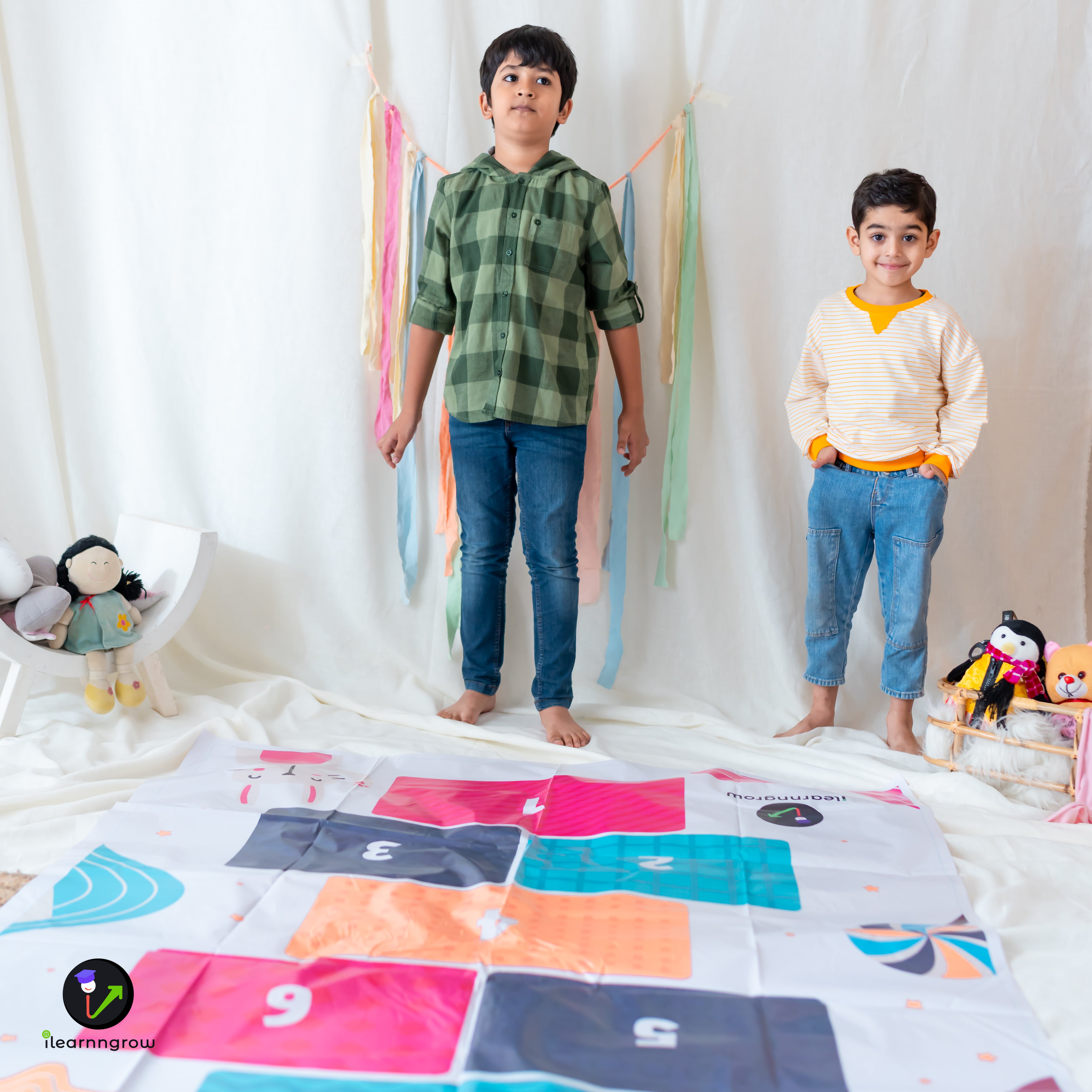 ilearnngrow Hop Scotch Play Mat